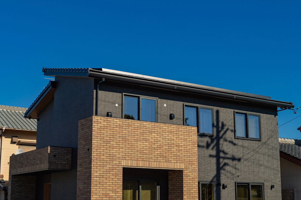 時を経ても色褪せない家。沿岸部の塩害にも強い。塗り替え要らずの外壁タイルの家。